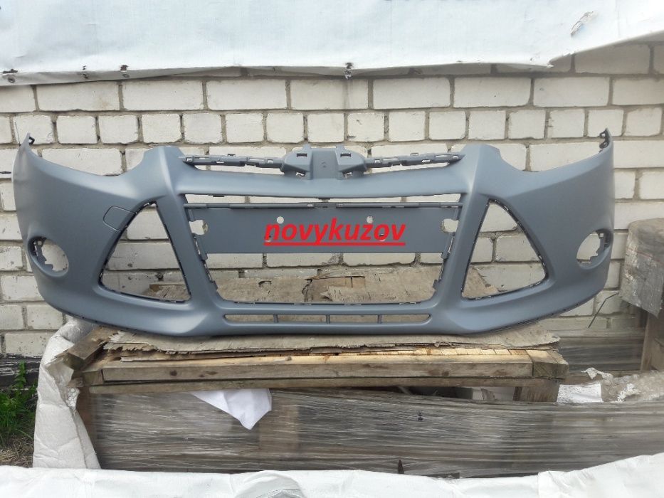 Усилитель бампера шина  Ford Focus Фокус с 2015
