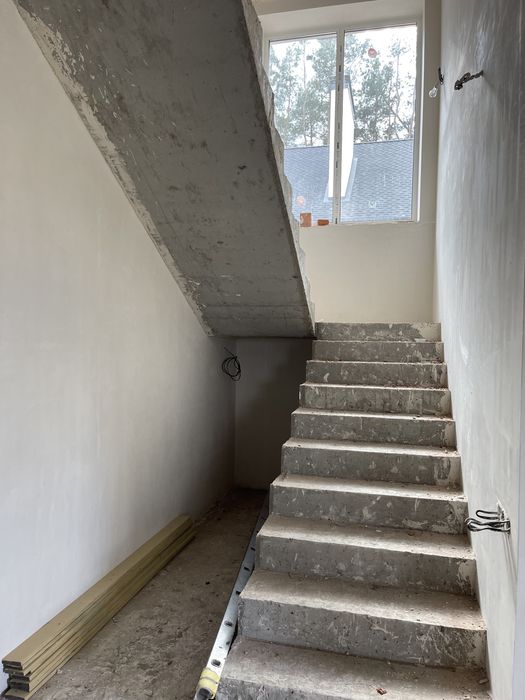 Идеальный уголок в Лесной Буче: Дом с Участком в Сосновом Лесу!