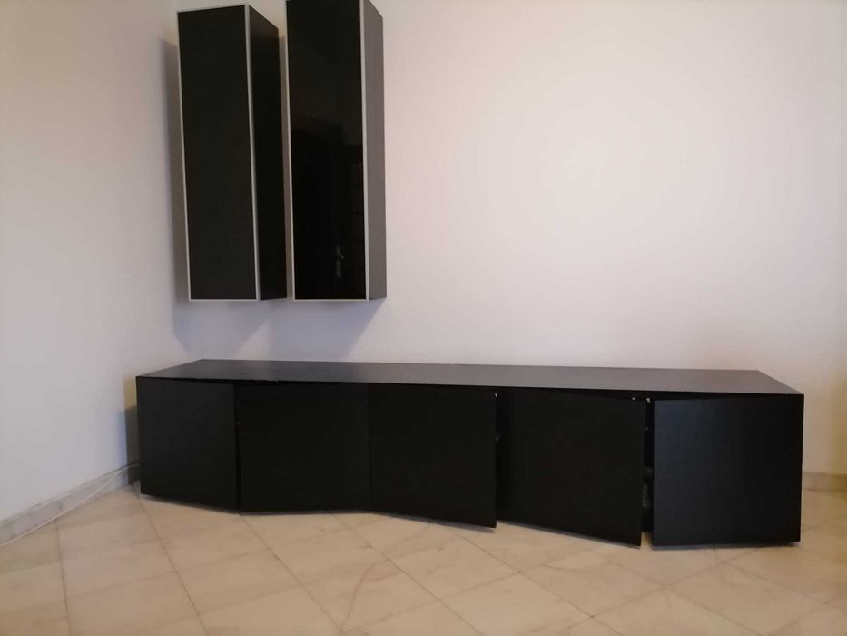 Móvel para TV em mogno