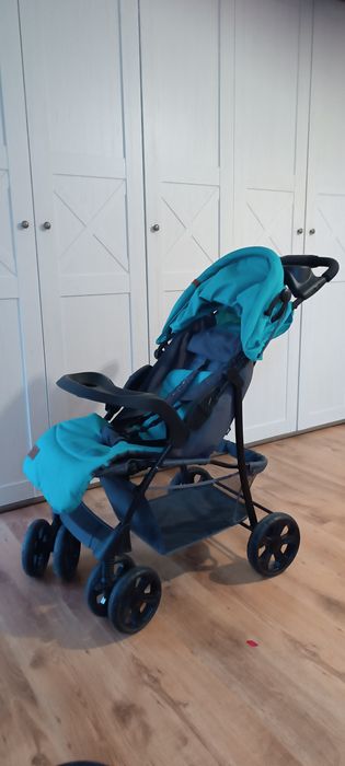 Wózek spacerowy dla dziecka