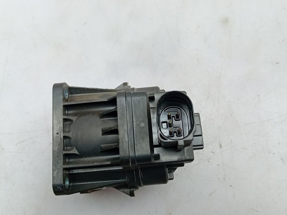 Válvula EGR OPEL Astra K