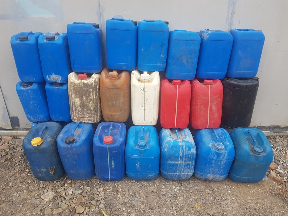 Каністри 5л 10л тара