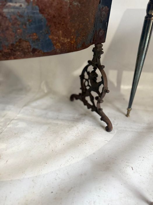 Komoda różne drobiazgi