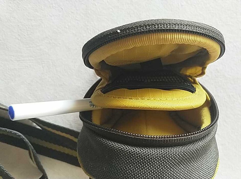 Bolsa tiracolo ou cinto