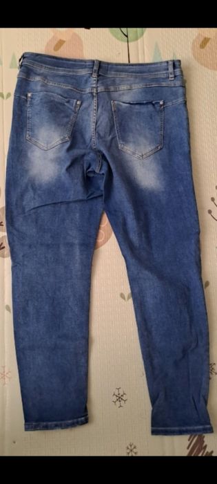 Dżinsy jeansy Reserved 42