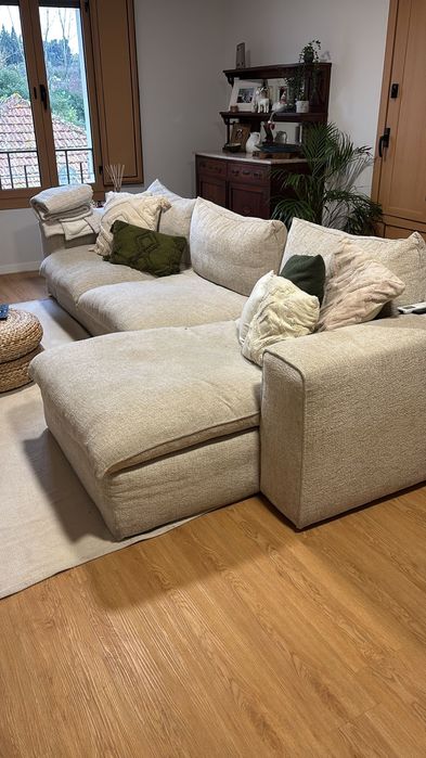 Sofá c/ chaise longue Gato Preto