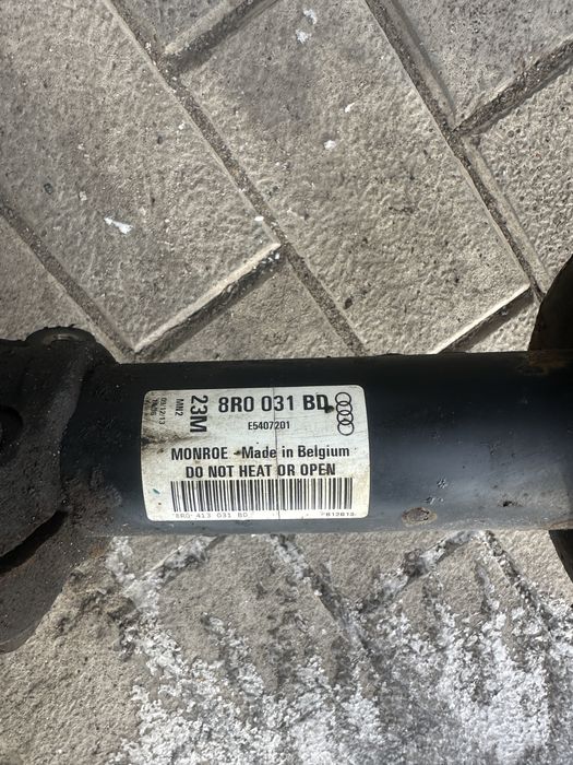 Стойка амартизатора до Ауді Q5 до 17 року