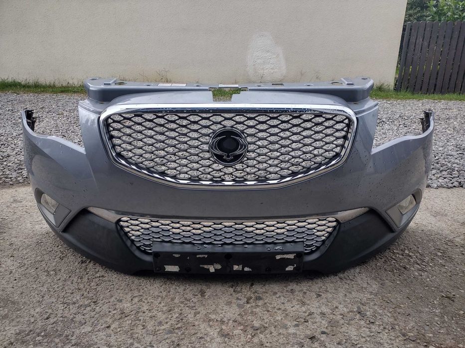 Ssang yong korando uszkodzony