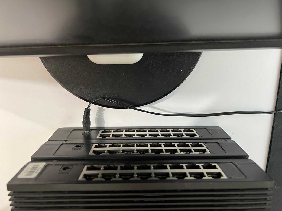 TP-Link TL-SF1016D комутатор/свіч/світч/switch 16 портів