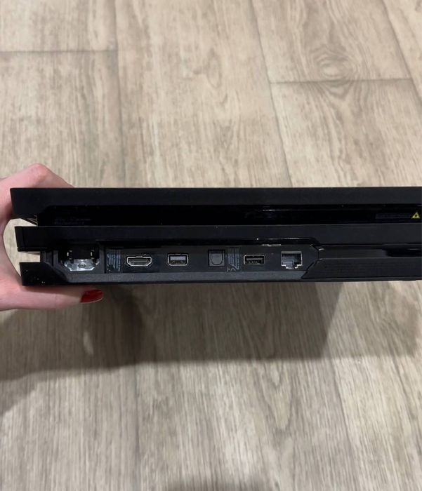 Продам Sony Playstation 4 pro 1Tb | Ps4 pro | Плейстейшн 4 про 1Т