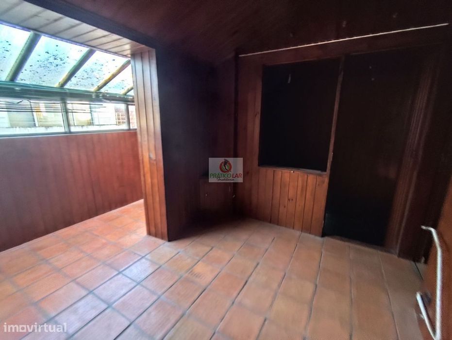 Moradia para restauro no centro na Zona Histórica de Vera Cruz