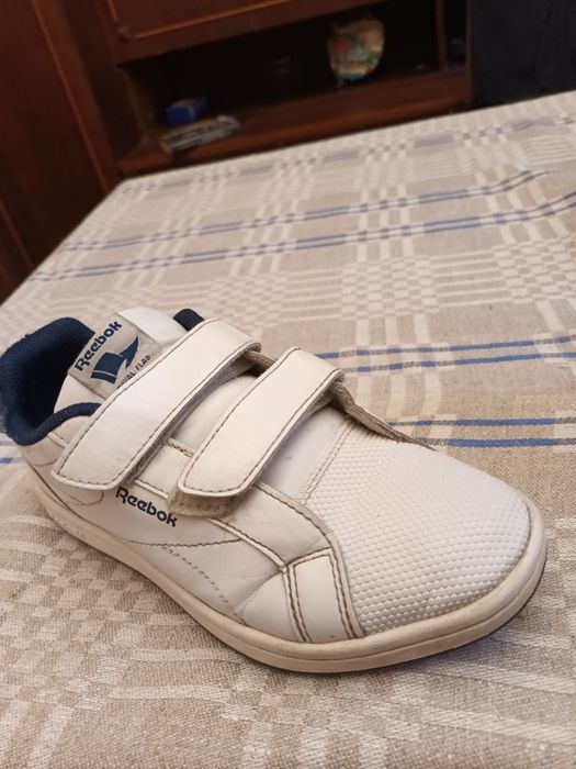 Кроссовки  белые  для  мальчиков "Reebok"