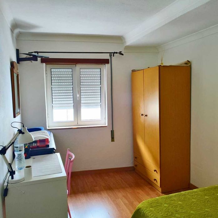 Moradia T4 - c/área para Reconstrução – Oportunidade