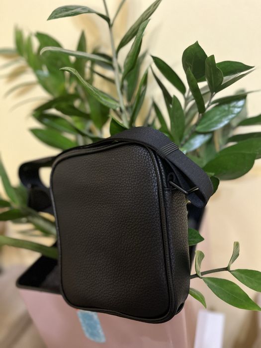 Чоловіча сумочка Tommy Hilfiger