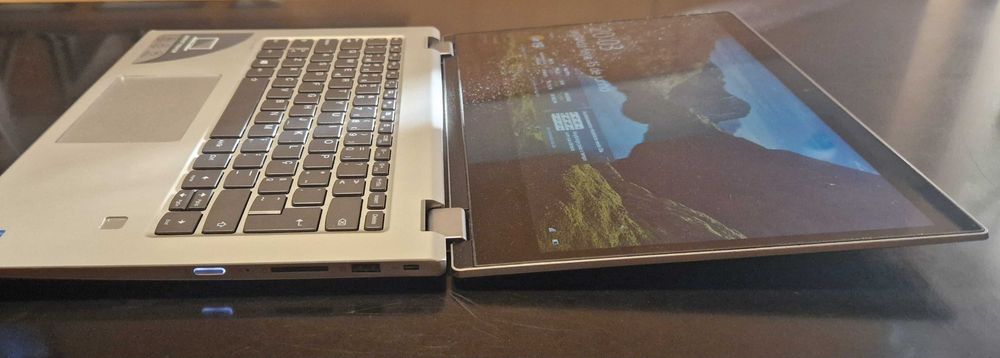 Portátil Lenovo Yoga