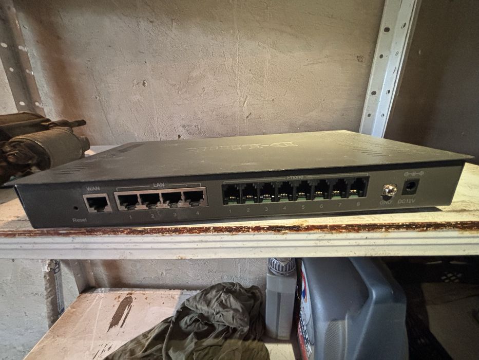 D-Link DVG-5008S Шлюз VoIP 8xFXS порту