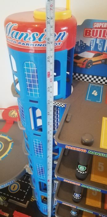 Pista/estacionamento veículos com elevador manual/Altura cerca 1 metro