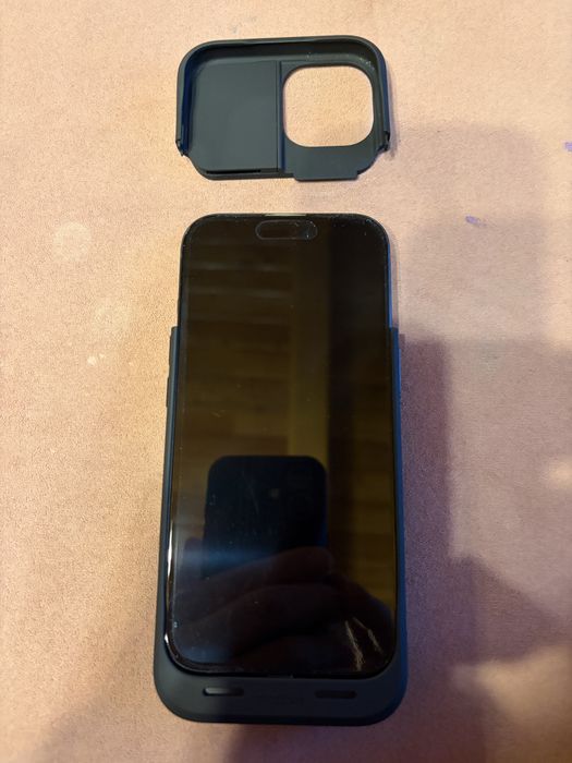 IPhon 15 używany + bower-bank jak nowy