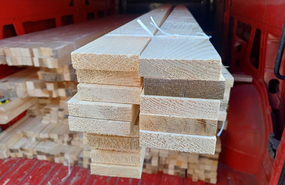 Deska podłogowa elewacyjna tarasowa szalówka półbal boazeria podbitka