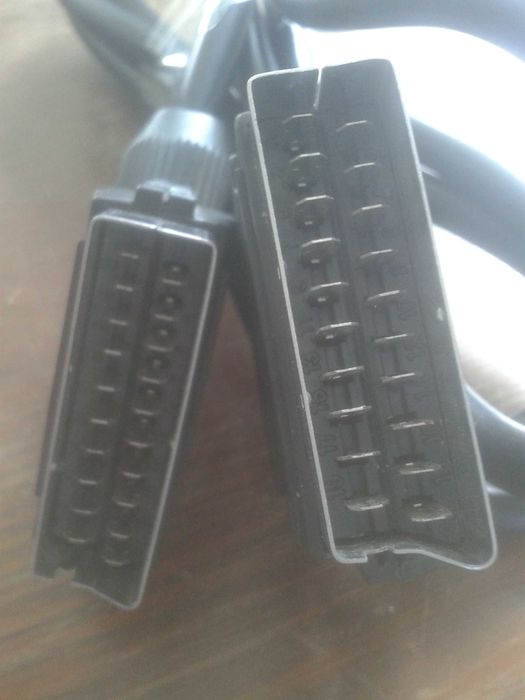 Sprzedam kabel eurozłącze