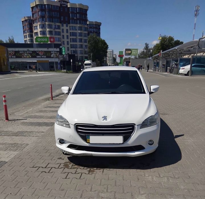 Оренда авто Peugeot 301