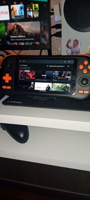 consola portátil baseada em Android 14,