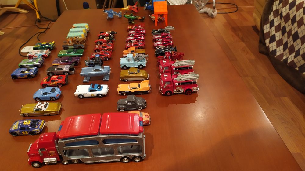 Coleçao Carros da Disney, Carros dos Cars, Originais da Mattel (Novos)