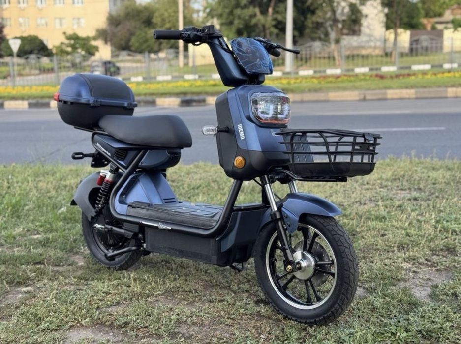 Электроскутер IDemo Freemoove Swift B-80LA