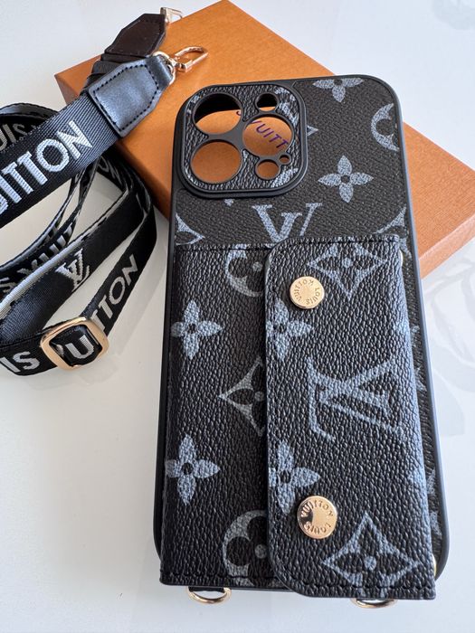 Etui LV  na twlefon Iphone 16 pro max