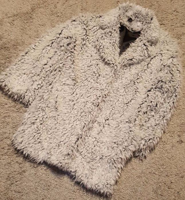 Оригинал.фирменная,шикарная,легкая шубка из эко-меха avant-premiere