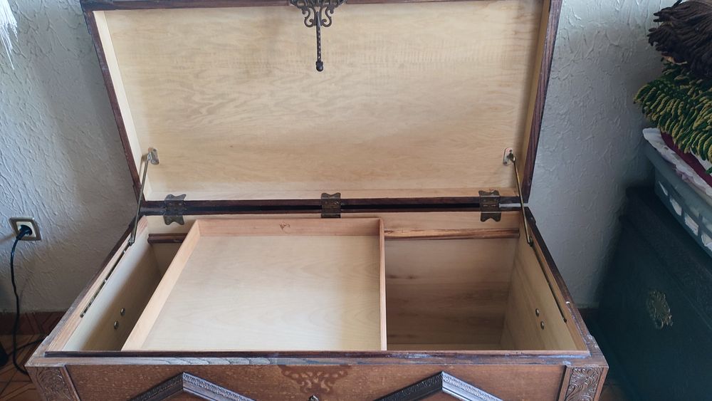 Solid Wood Chest492465334162575362