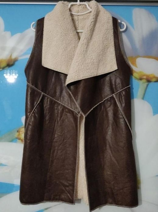 Жилетка  жіноча М-L 350грн