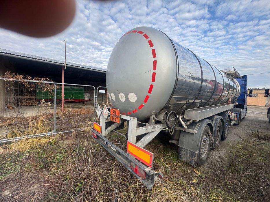 Sprzedam cysternę Feldbinder