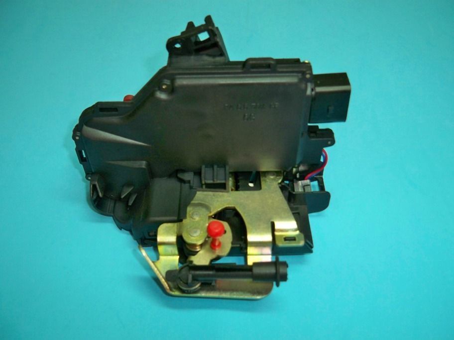 Fecho fechadura eléctrico porta Audi A4 B6 (2001-2007)  NOVAS
