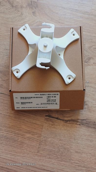 Uchwyt montażowy Aruba  nowy