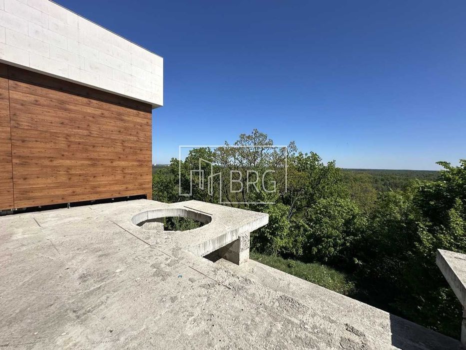 Уникальный дом с бассейном на террасе 74 сотки Лесники без комиссии