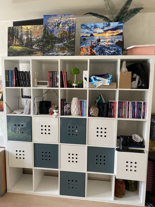 Продам полку Kallax  у гарному стані