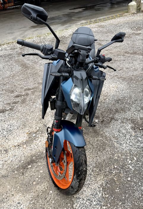 KTM Duke 125 agosto 24