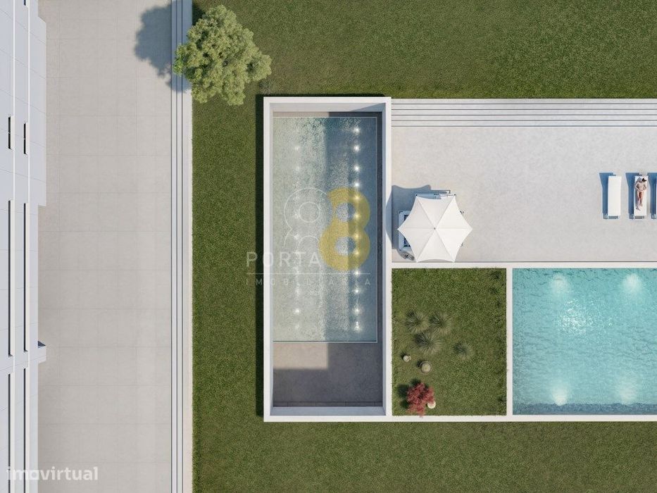 T4 Novo com Varandas, Garagem e Vistas Desafogadas - Requesende