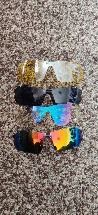 Óculos de sol desportivos