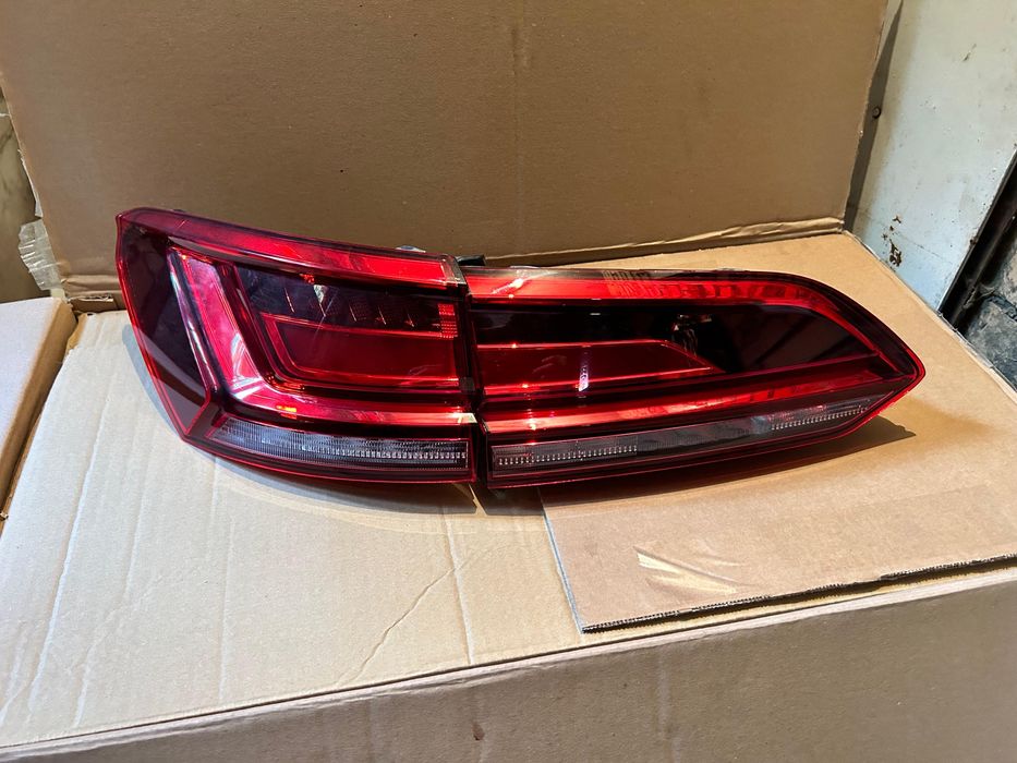 Ліхтар задній лівий vw Touareg 3 18-22 європа