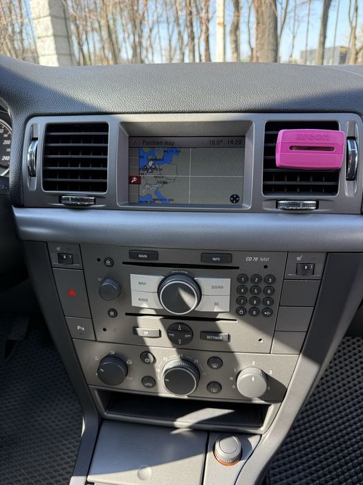 Продам Opel Signum в оличном состоянии