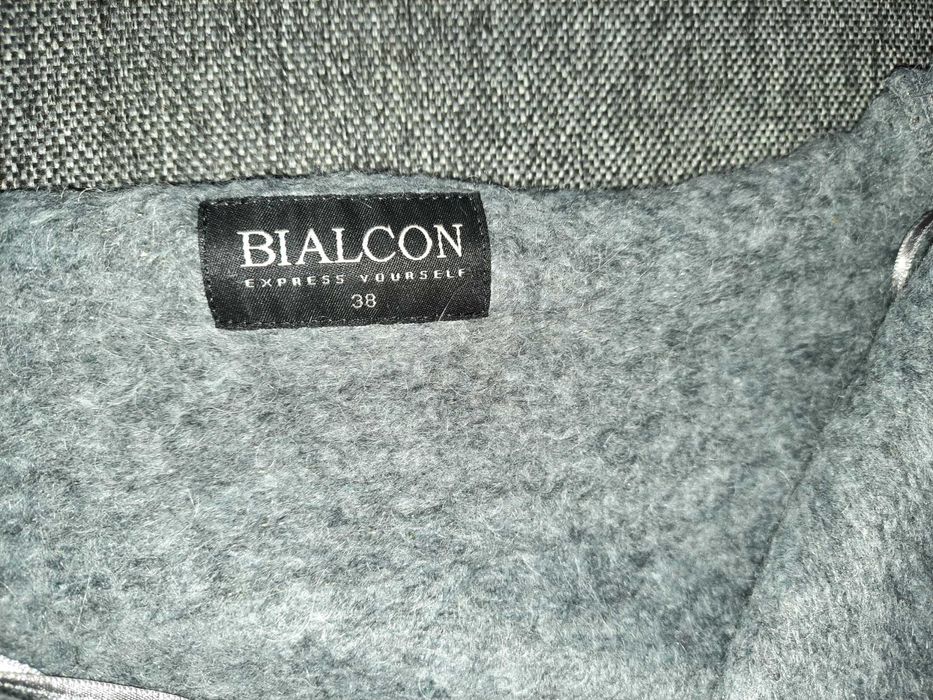 Sweter damski Bialcon - rozm. 38