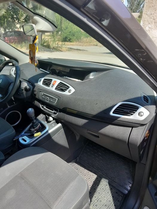 Рено сценік, 2011 рік