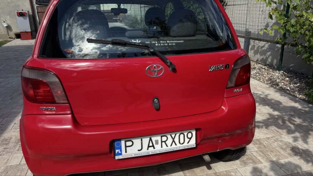 Toyota Yaris 1.3 luna 2001 r.