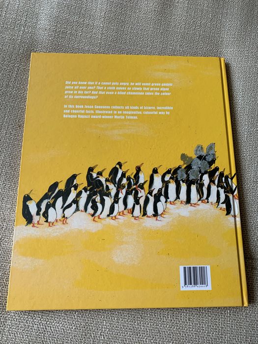 Livro Jumping penguins & crying crocodiles