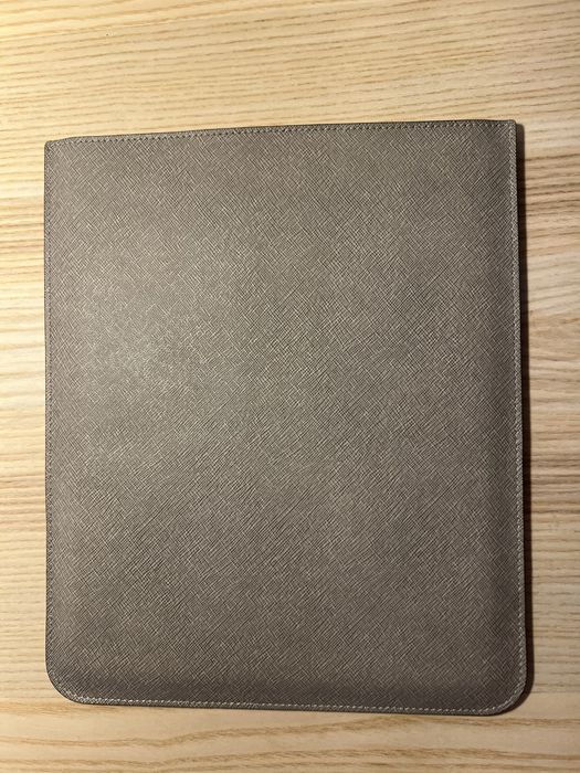 Michael Kors etui na tablet iPad 11 PRO skórzany szary NOWY