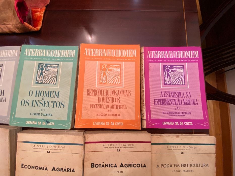 Livros Coleção “A Terra e o Homem” dirigida pelo Prof Henrique Barrros