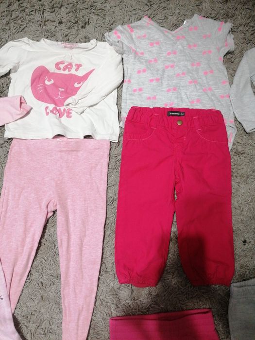 Paka ubrań dla dziewczynki rozmiar 80