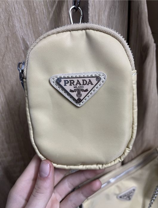 Сумка Prada re edition 2006